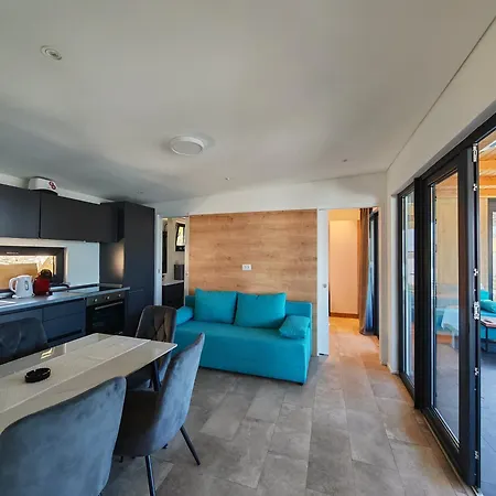 Sea View Anika By Vellaris, Luxury Mobile