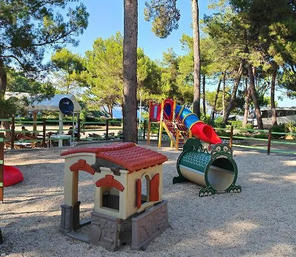 Case de vacanță Sea View Anika By Vellaris, Luxury Mobile Mali Lošinj