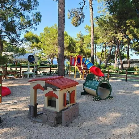 Holiday home Sea View Anika By Vellaris, Luxury Mobile Mali Losinj