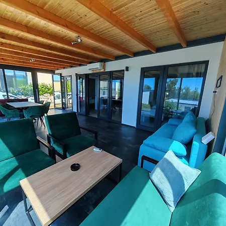 Sea View Anika By Vellaris, Luxury Mobile Casa de Férias